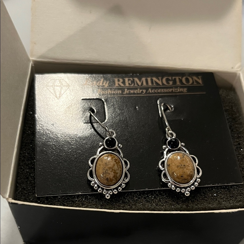 Lady Remington Silver Earrings with stones